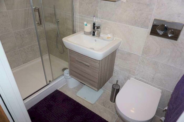 2 Bedroom Apartment To Rent In Leylands House, Leeds, LS9