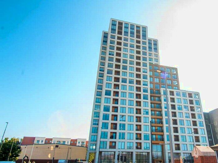 1 Bedroom Apartment To Rent In Trafford Road, Salford, Manchester, M5