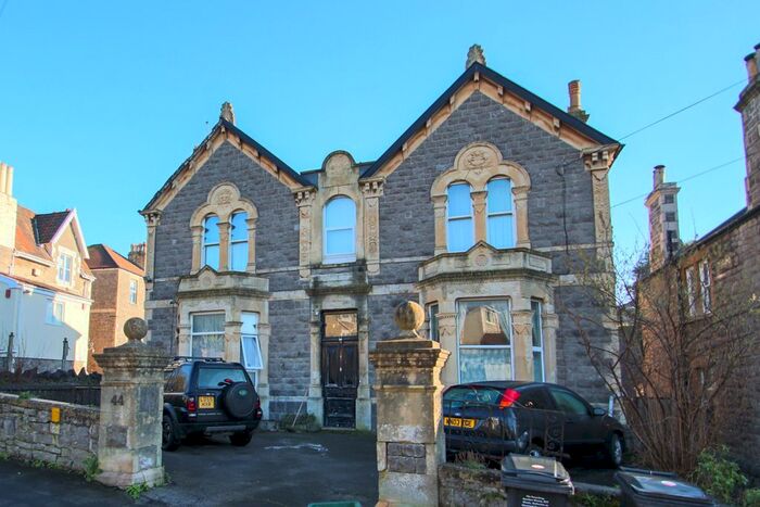 2 Bedroom Flat To Rent In Arundell Road, Weston-Super-Mare, BS23