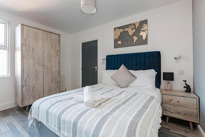 7 Bedroom Terraced House For Sale In /A Oakfield Road, Liverpool, L4