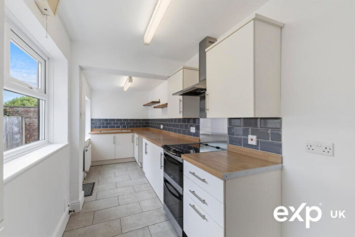3 Bedroom Terraced House For Sale In Duke Street, Clowne, Chesterfield, S43