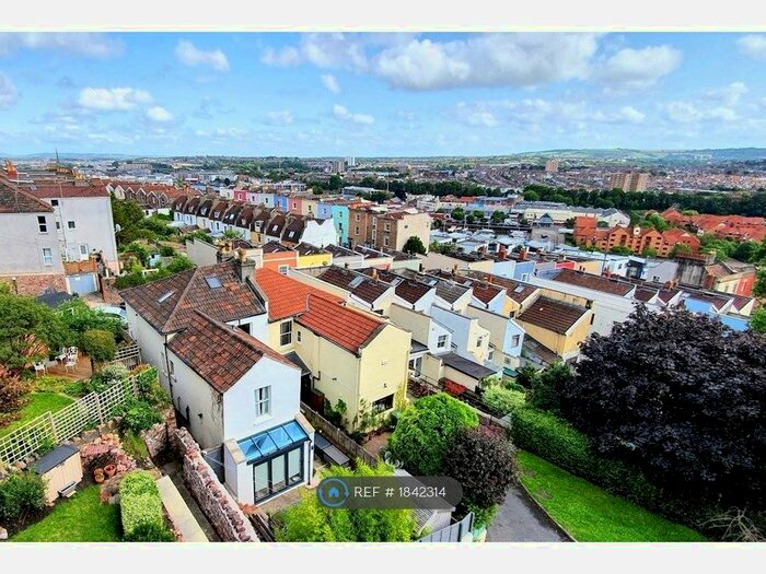 2 Bedroom Flat To Rent In Clifton Wood, Bristol, BS8