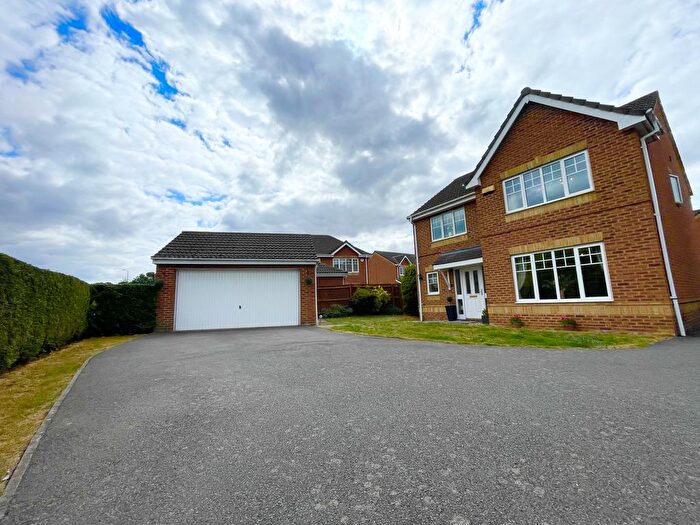 4 Bedroom Detached House For Sale In Soane Close, Wellingborough, Northamptonshire, NN8