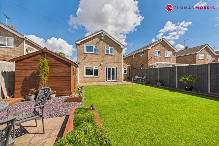 4 Bedroom Detached House For Sale In Bentley Close, Upwood, Ramsey, Huntingdon, PE26