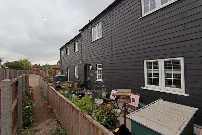 2 Bedroom End Of Terrace House To Rent In Church Lane, Felixstowe, IP11