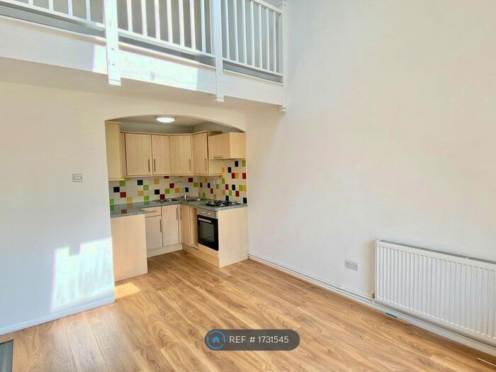 1 Bedroom Semi-Detached House To Rent In Blencowe Drive, Brackley, NN13