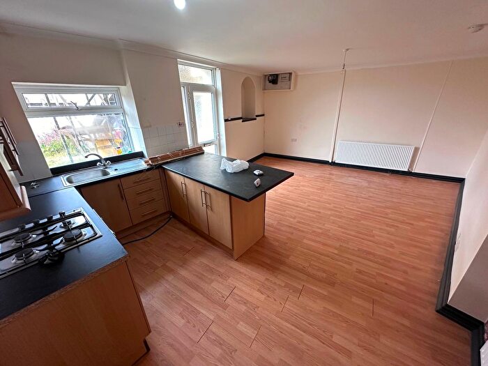 1 Bedroom Flat To Rent In Broad Street, Blaenavon, Pontypool, NP4