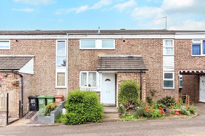 3 Bedroom Terraced House For Sale In Shelley Road, Wellingborough, NN8