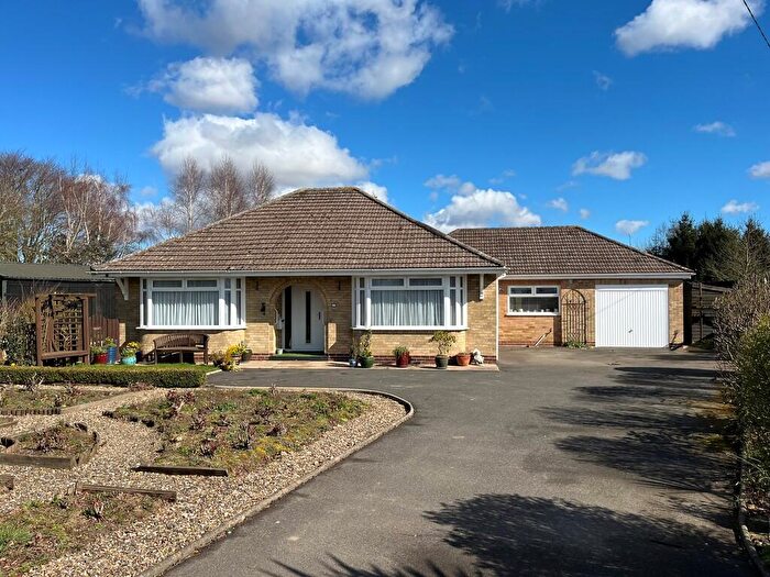 2 Bedroom Detached Bungalow For Sale In Boston Road North, Holbeach, PE12