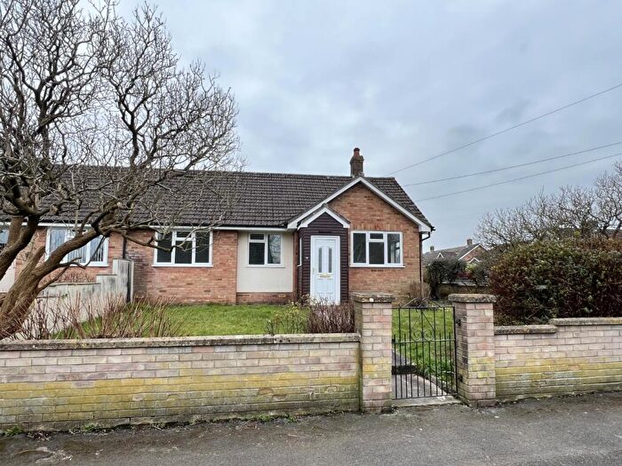 3 Bedroom Semi-Detached Bungalow For Sale In South Street, Walton, Street, Somerset, BA16