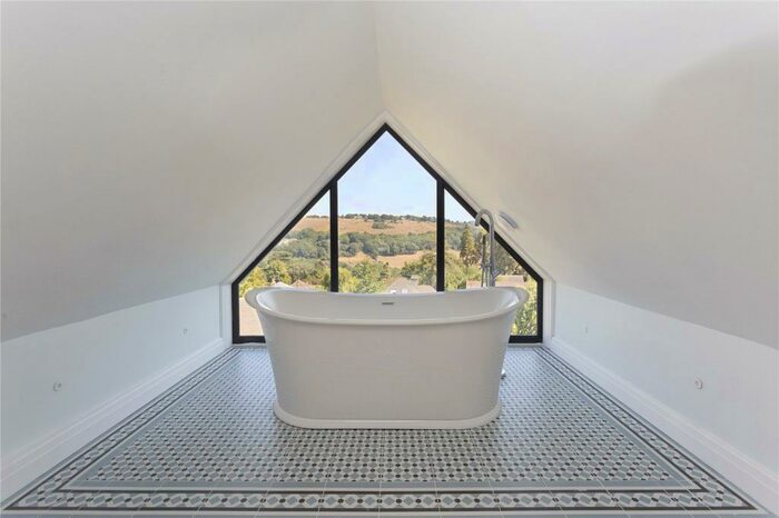 6 Bedroom Detached House To Rent In Selsley Road, North Woodchester, Stroud, Gloucestershire, GL5