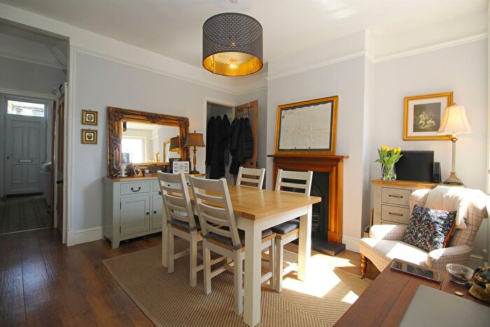 3 Bedroom Terraced House To Rent In Albert Promenade, Loughborough, LE11