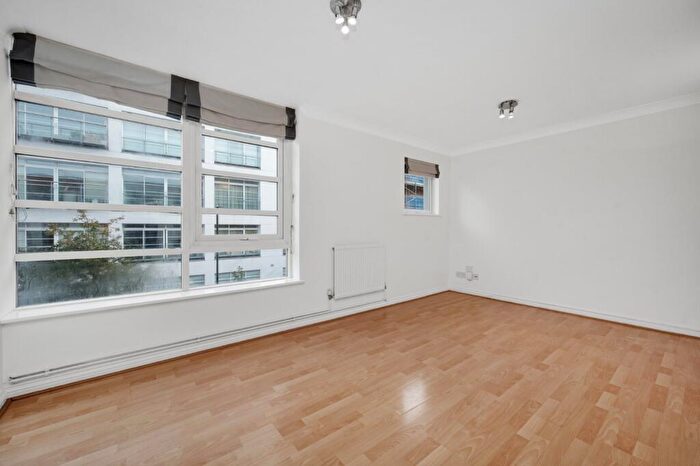 2 Bedroom Apartment To Rent In St John Street, EC1V