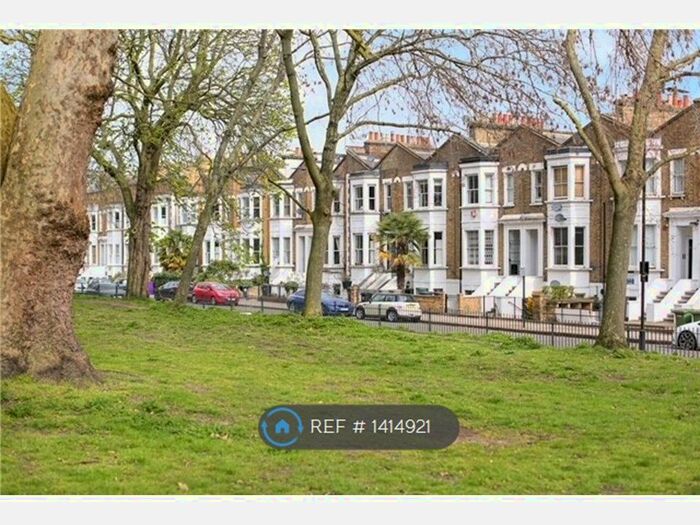 2 Bedroom Flat To Rent In Cadogan Terrace, London, E9