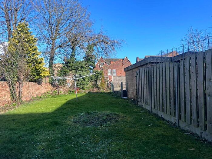 1 Bedroom Flat To Rent In Flat, St Andrews Road, MK40