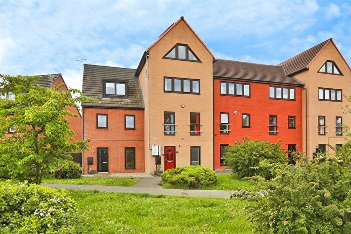 5 Bedroom Property For Sale In Haydock Chase, Dinnington, Sheffield, S25