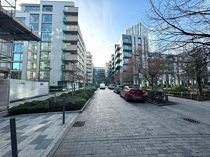 2 Bedroom Flat To Rent In Waterside Way, London, N17