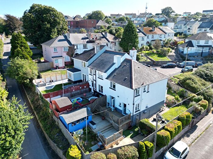 3 Bedroom End Terrace House For Sale In York Gardens, Paignton, TQ4