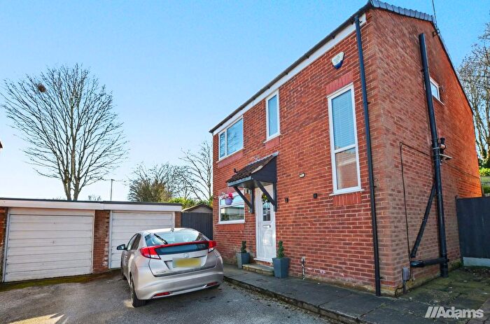 3 Bedroom Detached House For Sale In Wharfdale, Runcorn, WA7