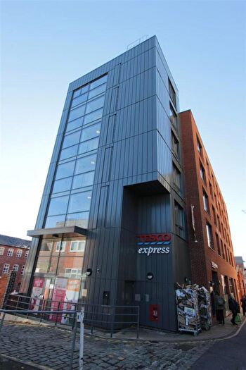 Flat To Rent In Howard Lane, Sheffield, S1