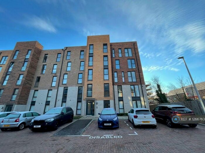 2 Bedroom Flat To Rent In Adamslaw Place, Edinburgh, EH15