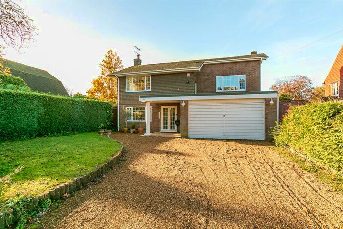 3 Bedroom Detached House To Rent In Pit Farm Road, Guildford, GU1