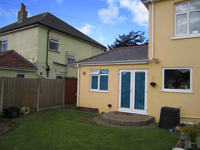 1 Bedroom Flat To Rent In Arcadia Road, Christchurch, BH23