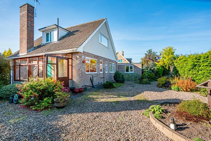 3 Bedroom Detached Bungalow For Sale In Lawnway, York, YO31