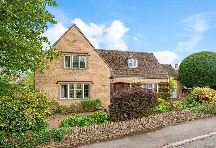 2 Bedroom Detached House For Sale In Hoo Lane, Chipping Campden, GL55