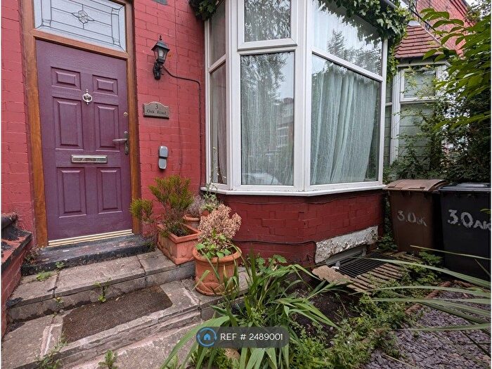 4 Bedroom Terraced House To Rent In Oak Road, Salford, M7