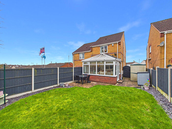 2 Bedroom Semi Detached House For Sale In Crow Croft Road, Pilsley, S45