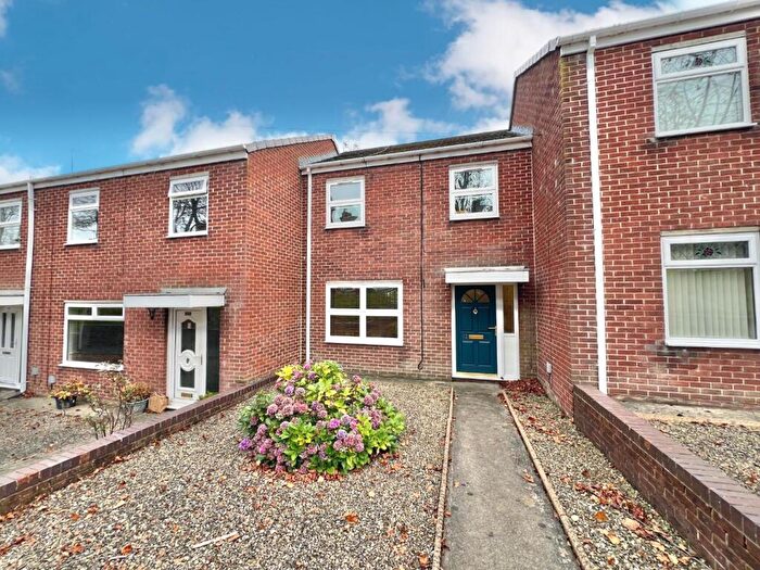 2 Bedroom Terraced House To Rent In Bank Foot Grove, Crook, DL15