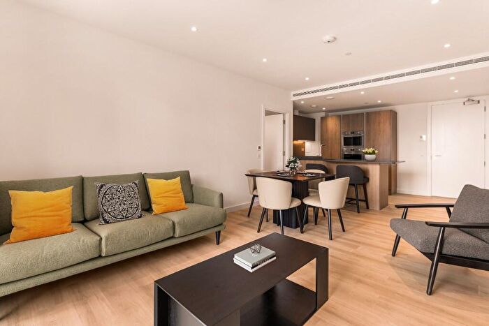 2 Bedroom Apartment To Rent In Nine Elms Lane, London, SW11