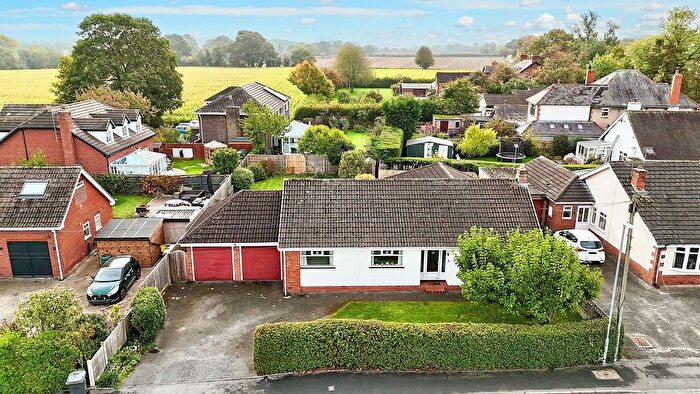 3 Bedroom Detached House For Sale In Sheppenhall Grove, Aston, CW5