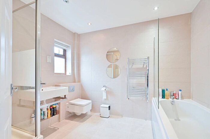 2 Bedroom End Terrace House To Rent In Lea Crescent, Ruislip Gardens, Ruislip, HA4