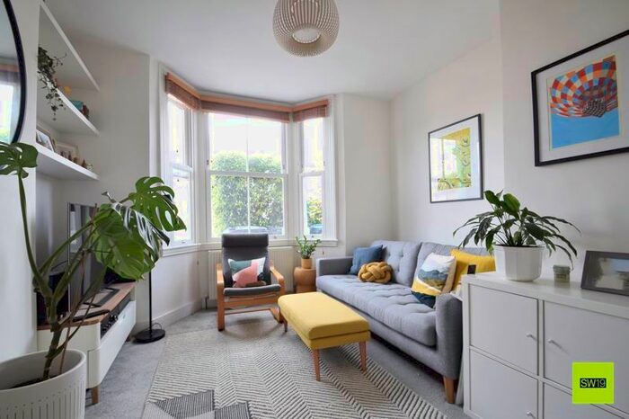 1 Bedroom Flat To Rent In Cochrane Road, London, SW19