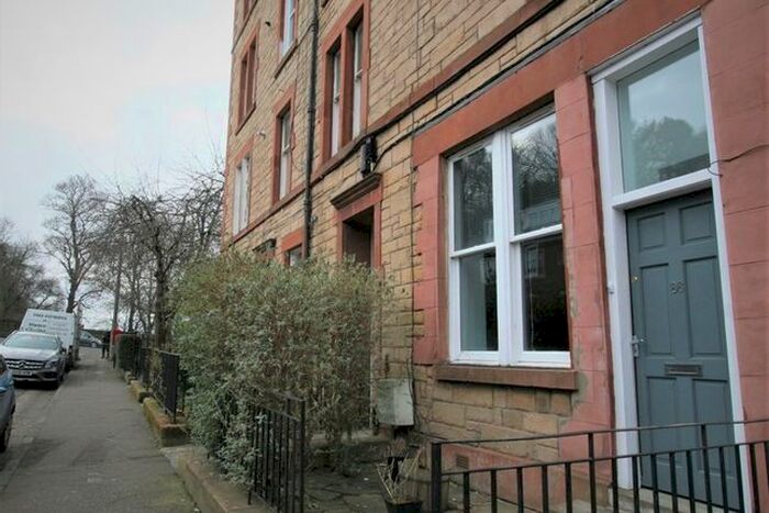 2 Bedroom Flat To Rent In Craighouse Gardens, Morningside, Edinburgh, EH10