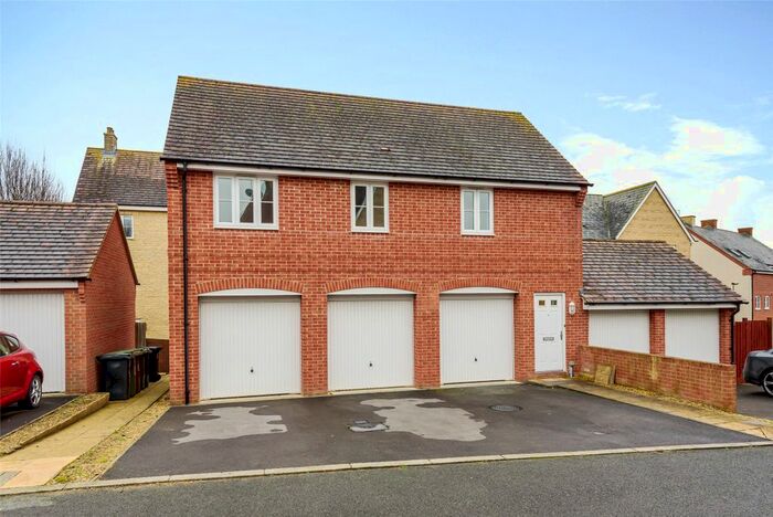 1 Bedroom Flat To Rent In Chambers Court, Faringdon SN7