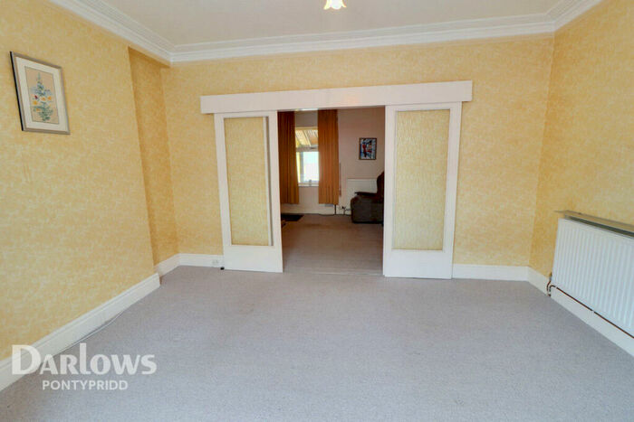 3 Bedroom Terraced House For Sale In The Avenue, Pontypridd, CF37