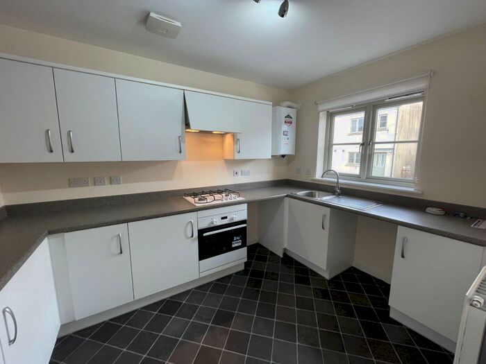 3 Bedroom Property To Rent In Coed Darcy, Llandarcy, Neath, SA10