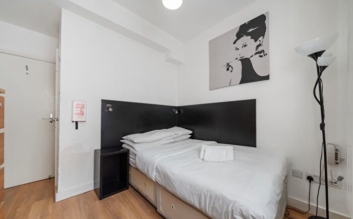 Studio To Rent In North Gower Street, Euston, London, NW1