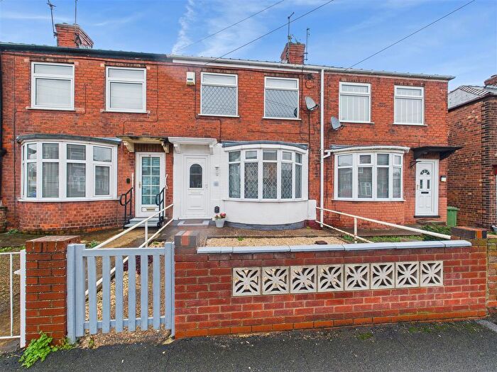 2 Bedroom Terraced House For Sale In Richmond Road, Hessle, HU13