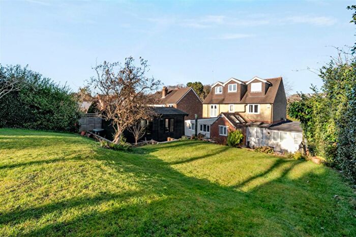4 Bedroom Detached House For Sale In Peppard Road, Sonning Common, Reading, RG4