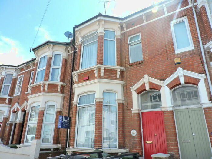 7 Bedroom Terraced House To Rent In Beach Road, Southsea, PO5