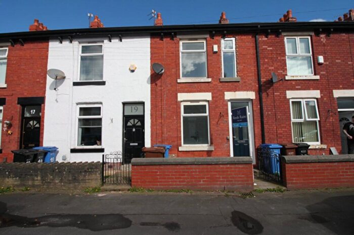3 Bedroom Terraced House To Rent In Lingard Street, Stockport, Greater Manchester, SK5