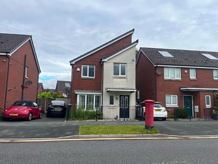 3 Bedroom Detached House For Sale In A Windermere Road, Middleton, Manchester, Greater Manchester, M24