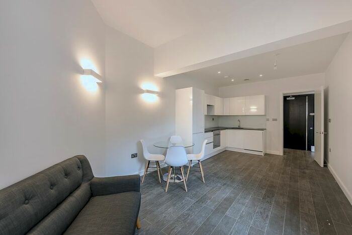 1 Bedroom Flat To Rent In Everard Close, St.Albans, AL1