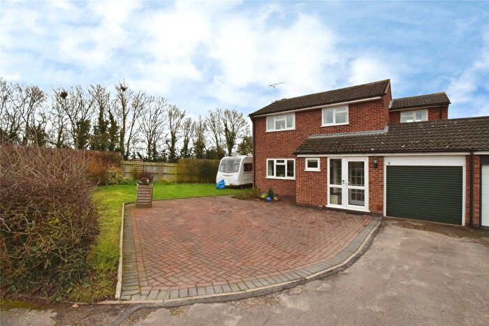 4 Bedroom Detached House For Sale In Westerdale Road, Wigston, Leicestershire, LE18