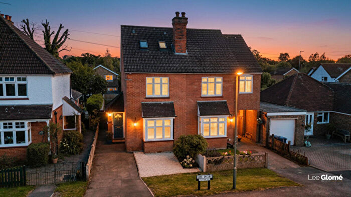3 Bedroom Semi-Detached House To Rent In The Drive, Cranleigh, GU6