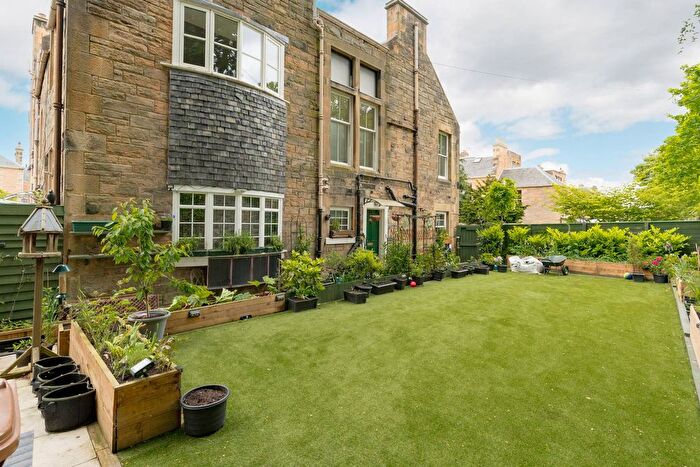 2 Bedroom Flat For Sale In D, Ravelston Park, Edinburgh, EH4